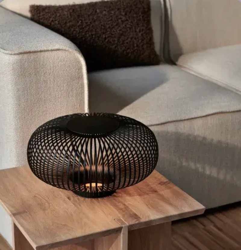 Tischlampe LITO table lamp M schwarz Blomus