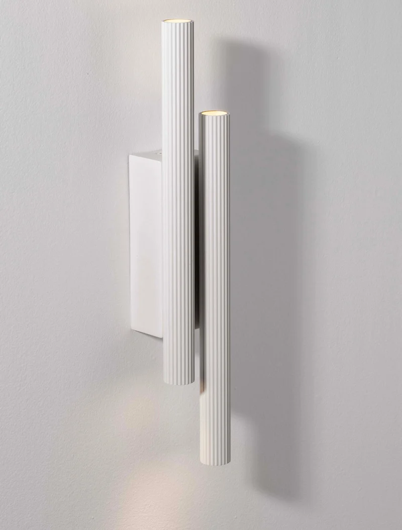 Paron LED Wandleuchte 2-flammig Geriffelt 3000K