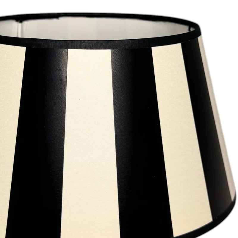 Lampenschirm King Schwarz gestreift rund – E27 Stoff konisch 25 cm | Light & Living