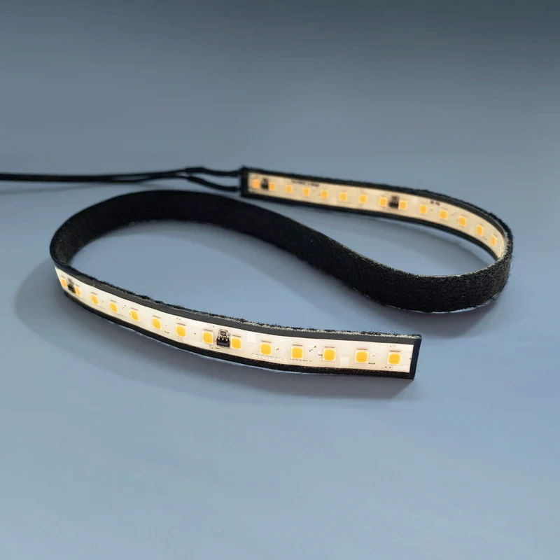 LumiFlex700 Pro LED-Streifen LumProtect® mit Klettband, 2700K, CRI 95, 56 LEDs, 402 x 10mm, 24V, R2R