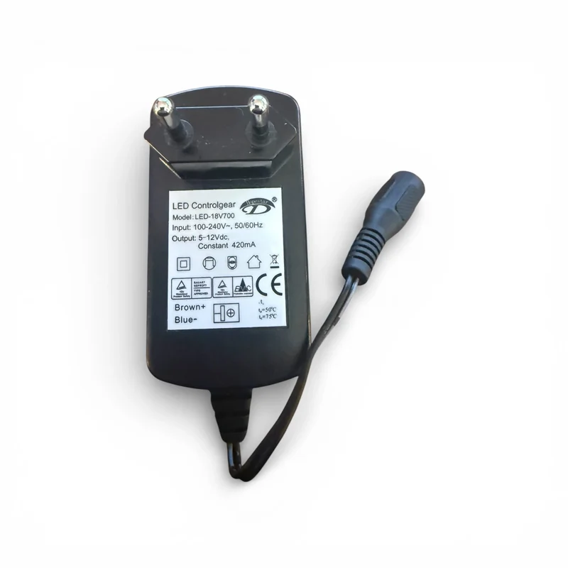 Hopestar LED-18V700 LED Controlgear 420mA – 5–12V DC – 5,5mm DC Buchse – Stecker Netzteil
