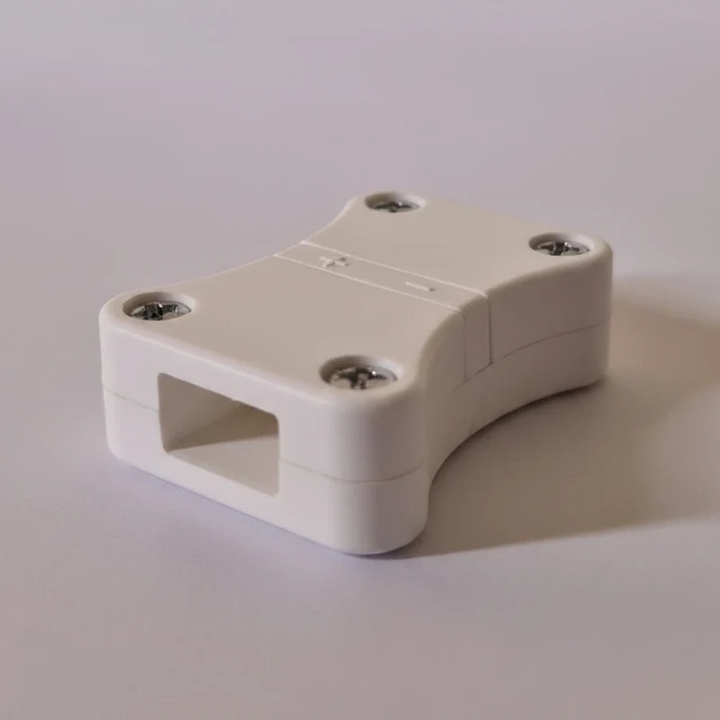 Verbinder Connector 2-polig für 230 V LED Streifen – weiß | Brilliant