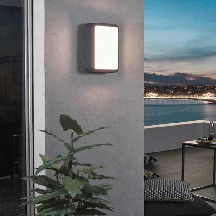Flache LED Außenwandleuchte „Trosona“ grau – rechteckig, 12 W, IP44 | Eglo 95105