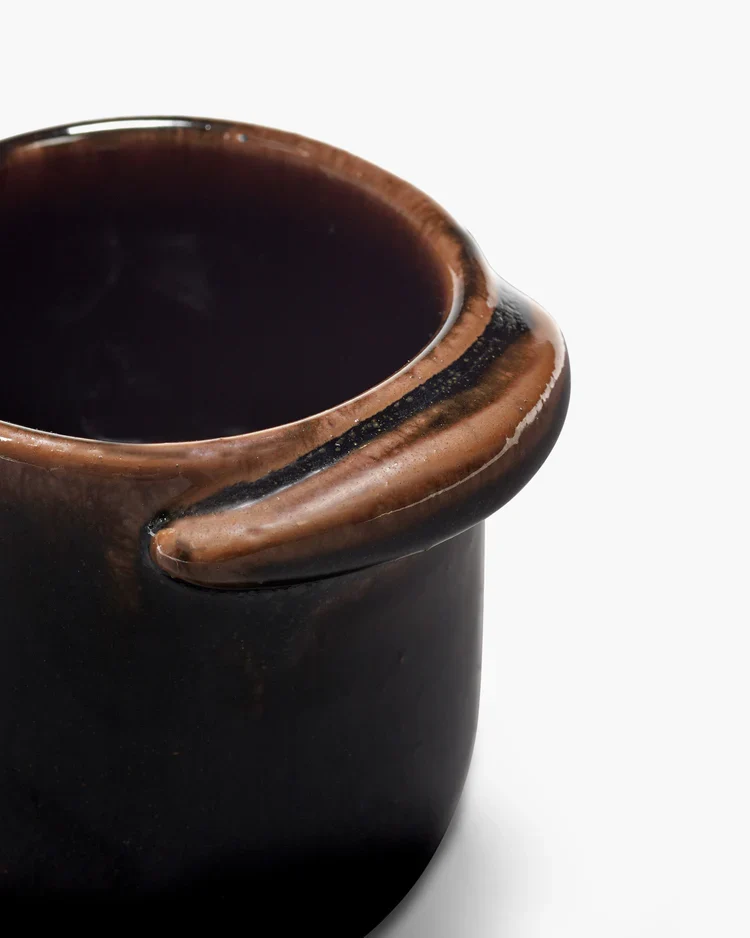 2er Set Espresso Tasse ohne Henkel dunkelbraun Out of Lines Serax