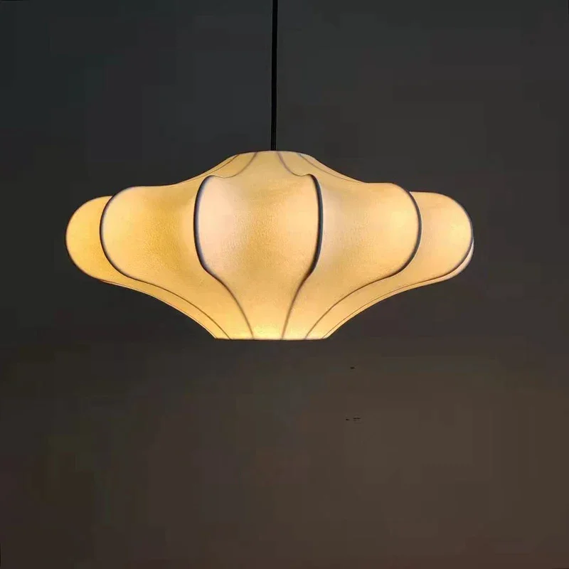 Silk Pendant Light | White | CL785203