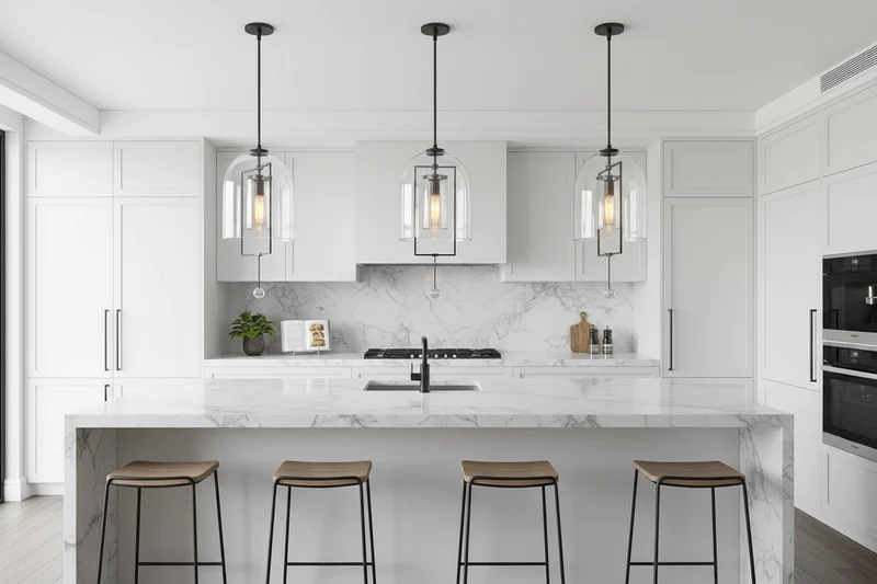 Modern Brass & Glass Pendant Light | CLVV2500