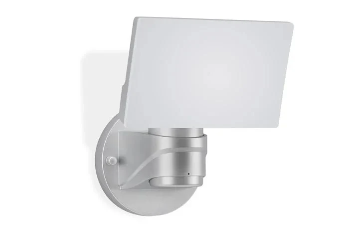 LED Außenleuchte schwenkbar silber 1600 Lm IP44 | Briloner