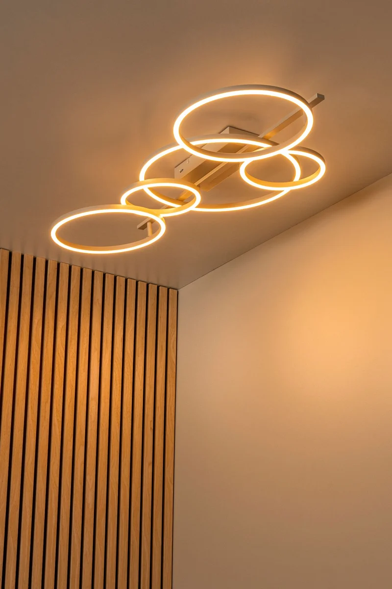 LED-Deckenleuchte Nicola CCT schwenkbar Taupe 132cm
