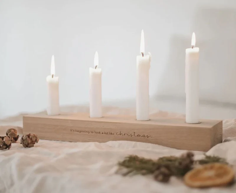 Adventskerzenbrett aus Eiche Christmas Eulenschnitt