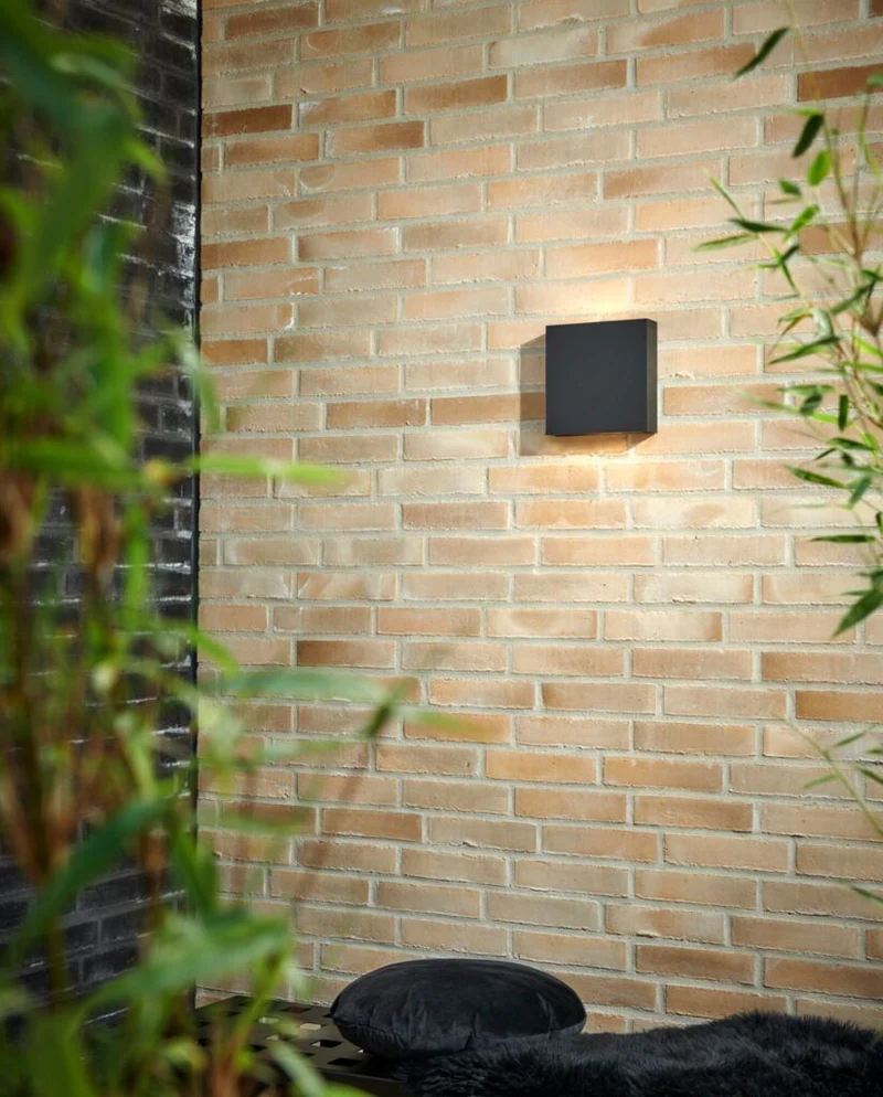 LIGHT-POINT Compact W2 Up/Down Schwarz – Abverkauf