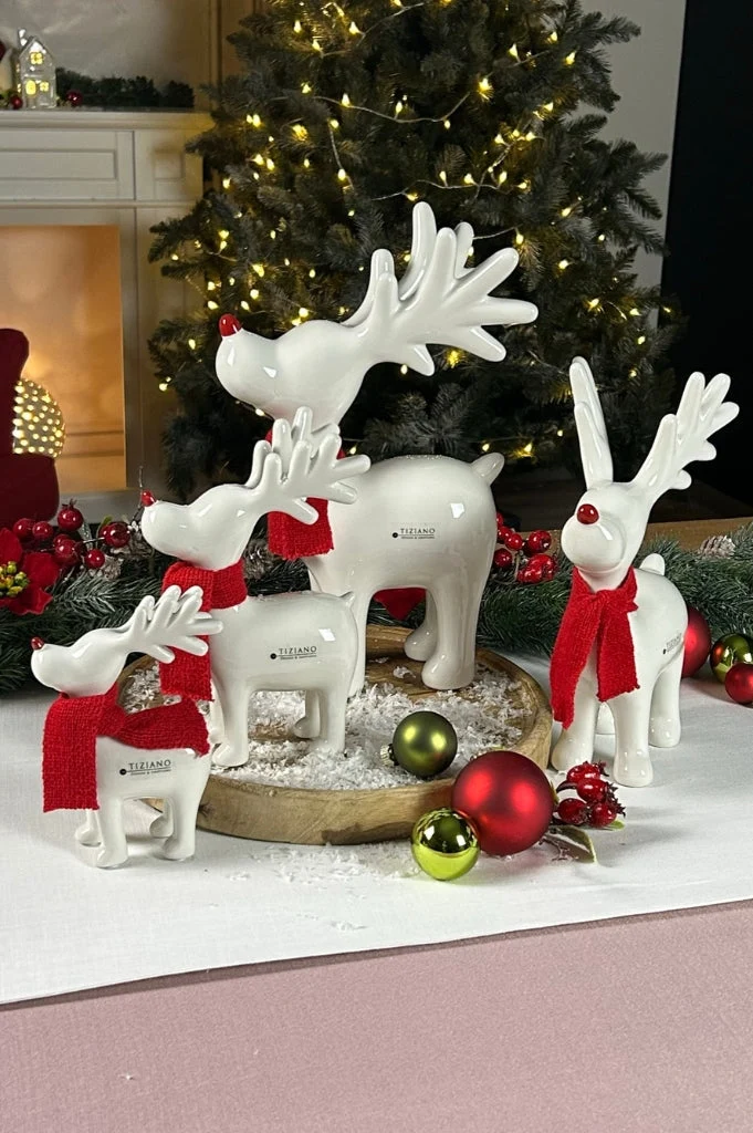 Deko Rentier Rudolph stehend mit roter Nase+Schal