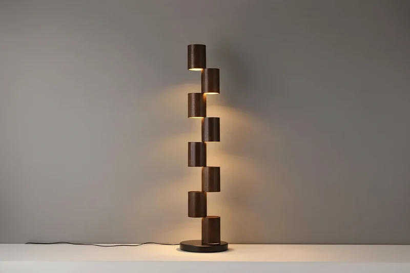 Scala Solid Wood Floor Lamp | CLFDX025