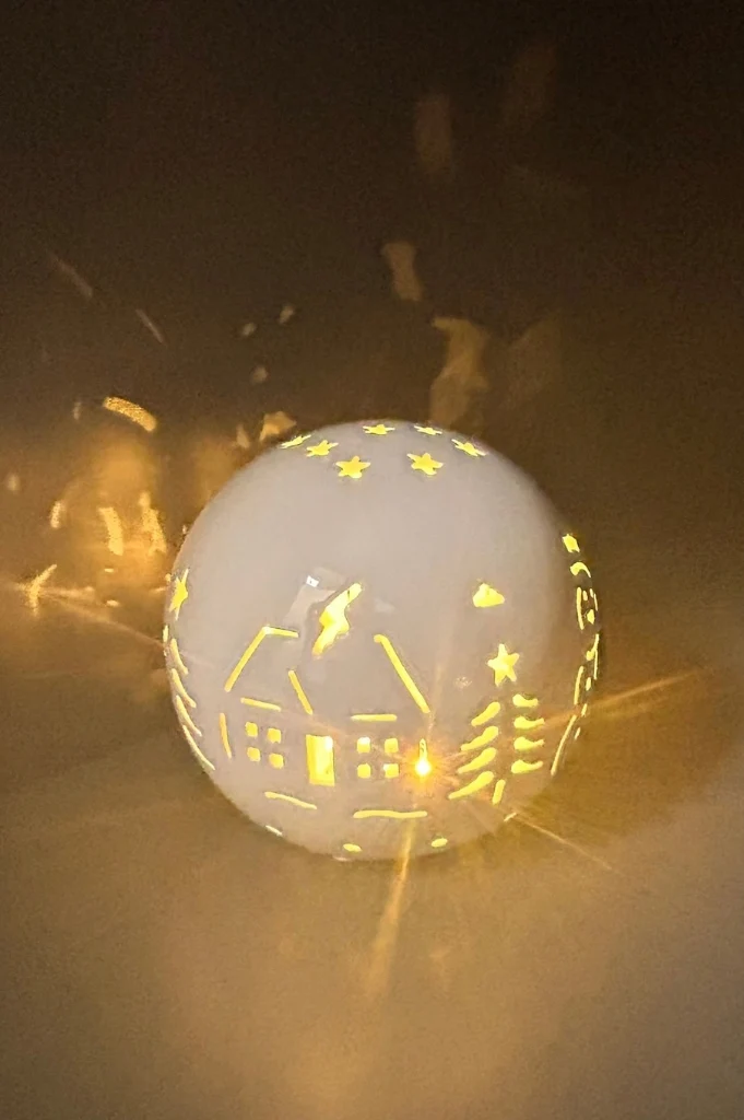 Deko Lichtkugel Rivello LED Schneelandschaft