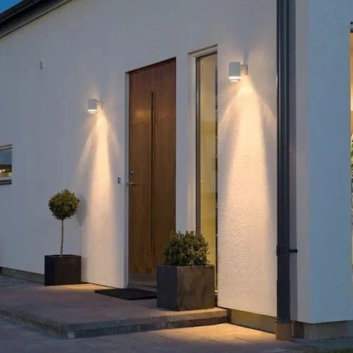 Außen-Wandstrahler Modena weiß Alu Glas IP44