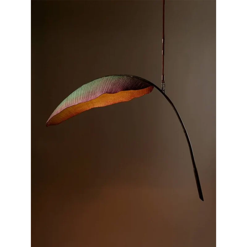 Single Banana Leaf Pendant Light | CLJNB02