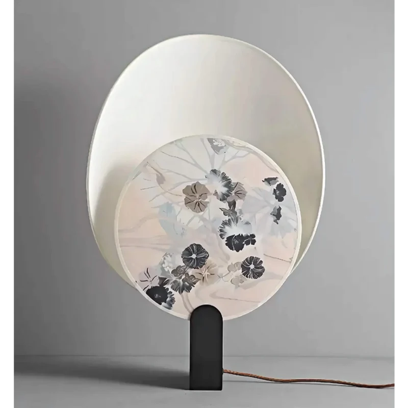 Akira Table Lamp | White | CLFCX0255W