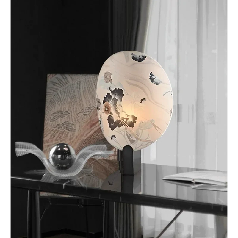 Akira Table Lamp | White | CLFCX0255W