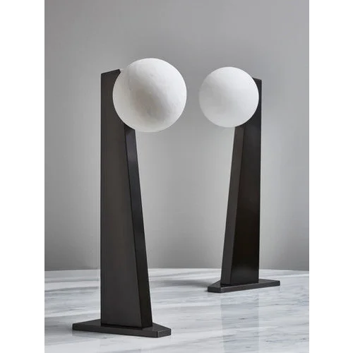 Glass Globe Table Lamp | Black | CLORB0281L