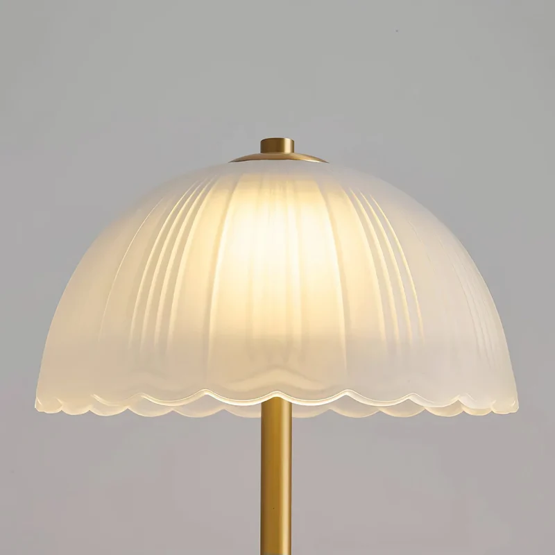 Mushroom Table Lamp | Gold & Frosted Glass | CLMSH025G