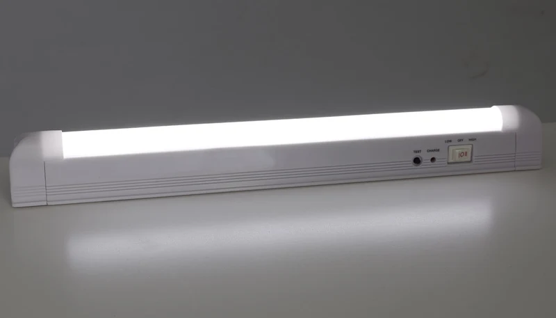 Trano LED Notleuchte 2W SlimLine, 30 SMD, 200lm, 6000K, Akku 3,7V/1200mAh, 5h Leuchtdauer, 230V, 30x2x3cm, Wand/Decke