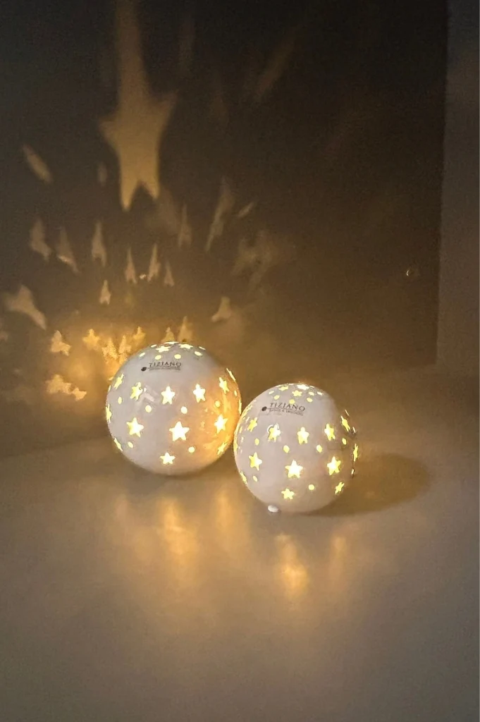 Lichtkugel Padova LED m. Stern creme-weiß