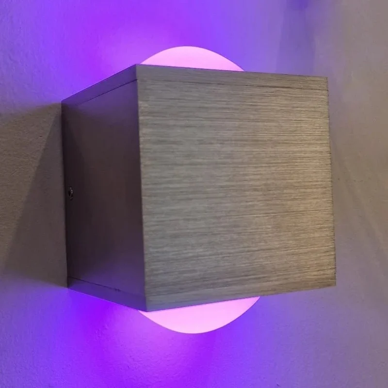 LED Wandlampe Lens RGB + CCT dimmbar mit Fernbedienung – Up & Down, Aluminium eckig