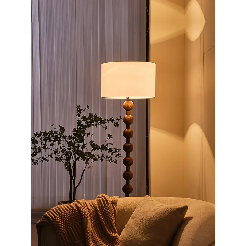 Wood-Tone Floor Lamp | Smart Control | CL40XZ8