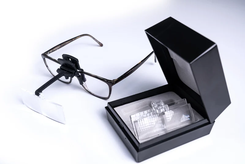 Clip-On Spectacle Magnifiers