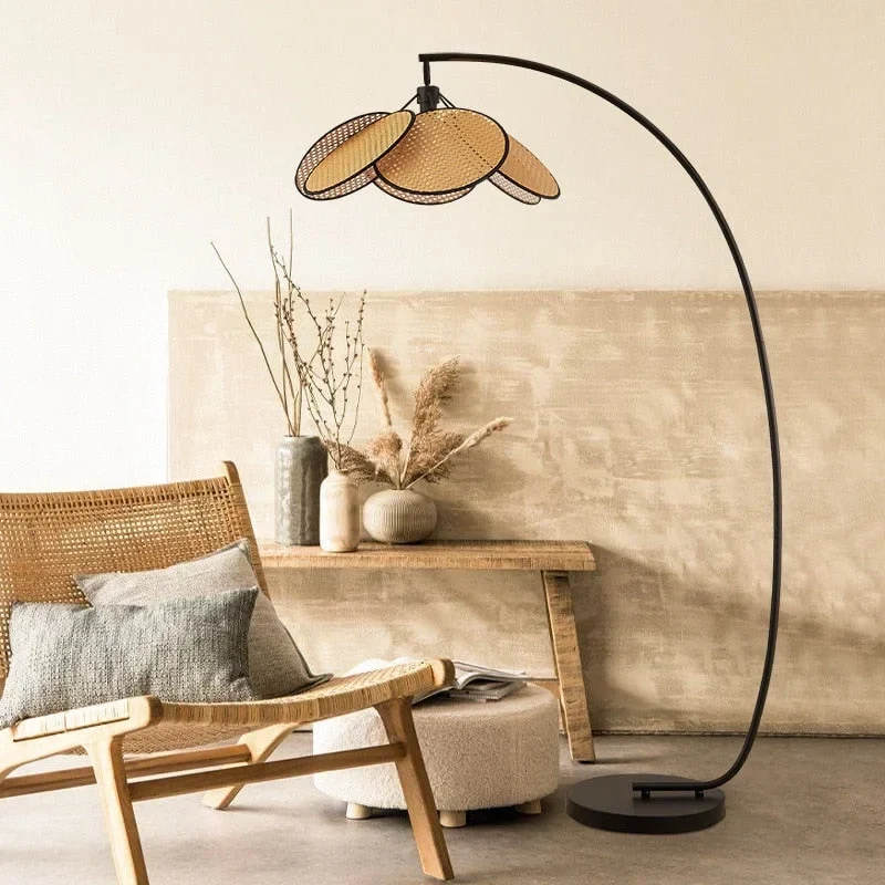 Modern Knitted Rattan LED Arc Floor Lamp | CLND048