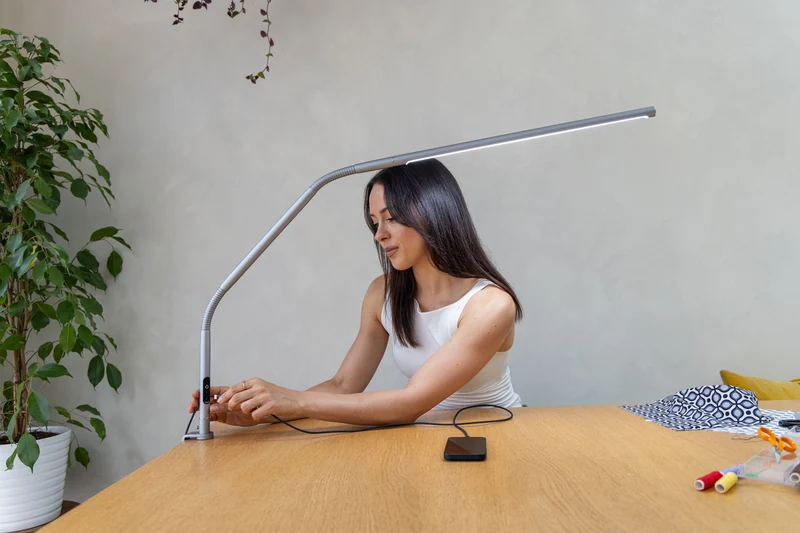 Slimline 4 Table Lamp – Ice Grey