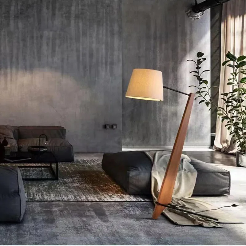 Walnut Floor Lamp | Angled Arm | CLV44402