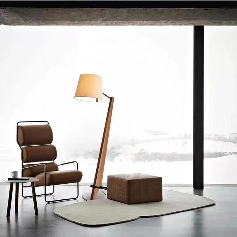 Walnut Floor Lamp | Angled Arm | CLV44402
