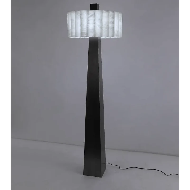 Pantheon Floor Lamp | Alabaster | CL895TY