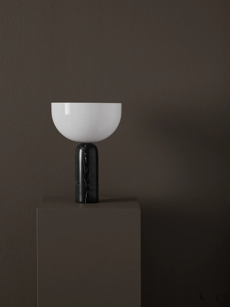 Kizu Table Lamp Marmor schwarz klein New Works