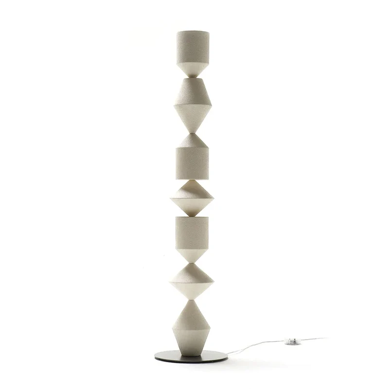 Geometric Iron Floor Lamp | CL855220CM