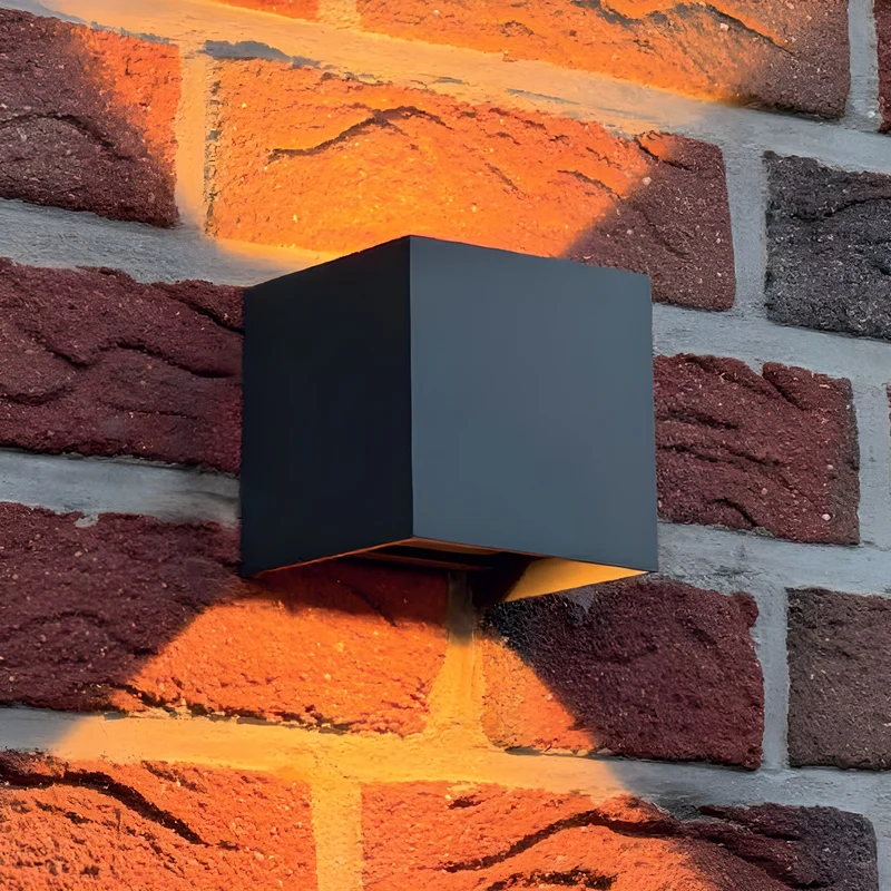 Wandleuchte Cube