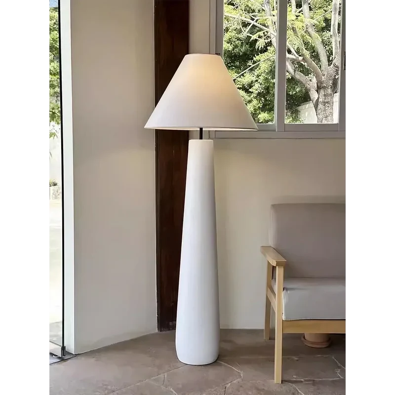 Fungo Bianco Floor Lamp | Resin | CLKP5888