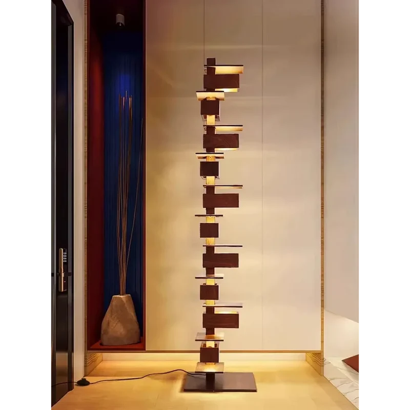 Salita Wood & Iron Floor Lamp | Sculptural Table & Floor | CLND050