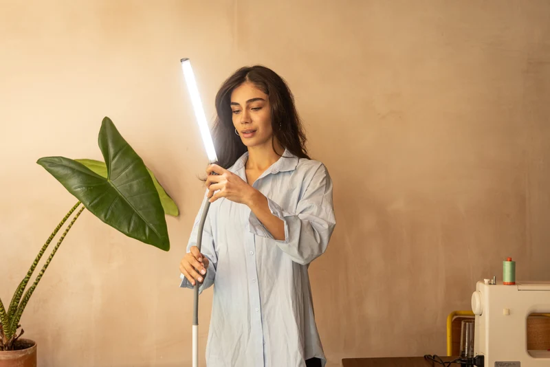 UnoPro Floor Lamp