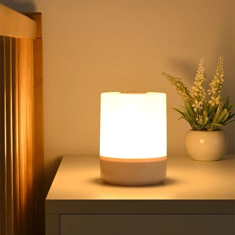 LED Touch Tischlampe mit Qi-Wireless-Charging für Schlafzimmer und Homeoffice