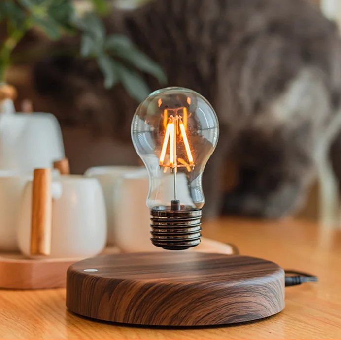 Schwebende LED Glühbirne mit Magnetlevitation für Büro und Wohnzimmer