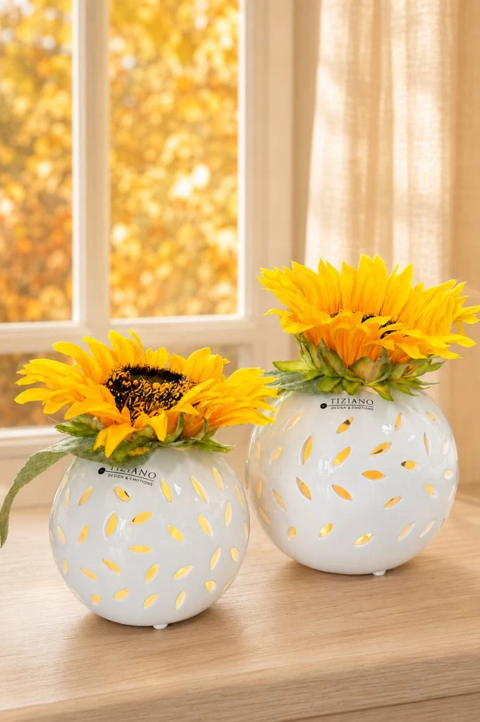 Lichtkugel Villari creme mit Sonnenblume
