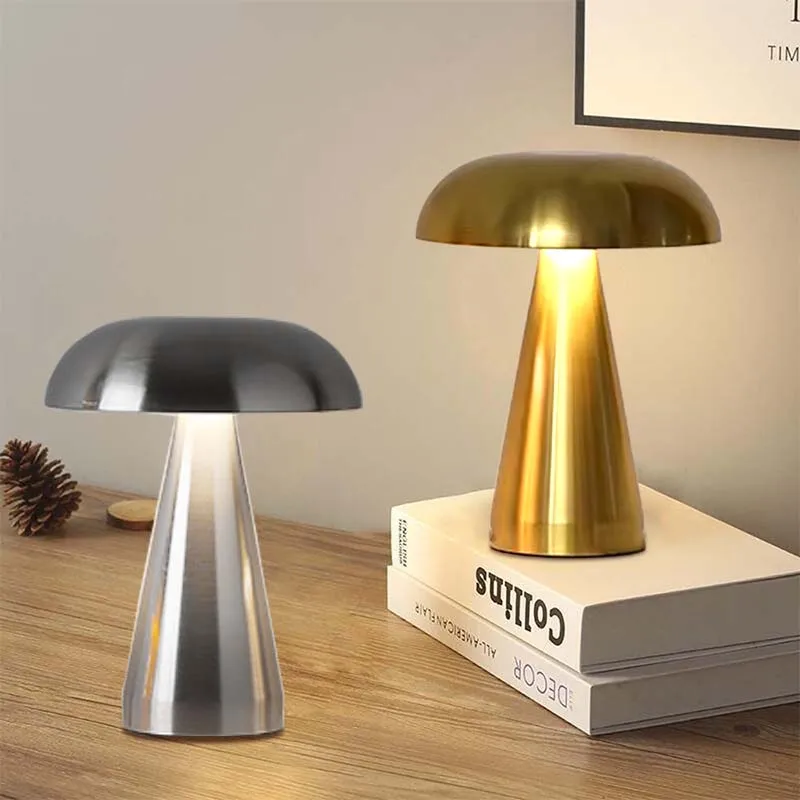 Pilz Retro Tischlampe dimmbar aus Eisen mit Touch-Steuerung für Café und Schreibtisch