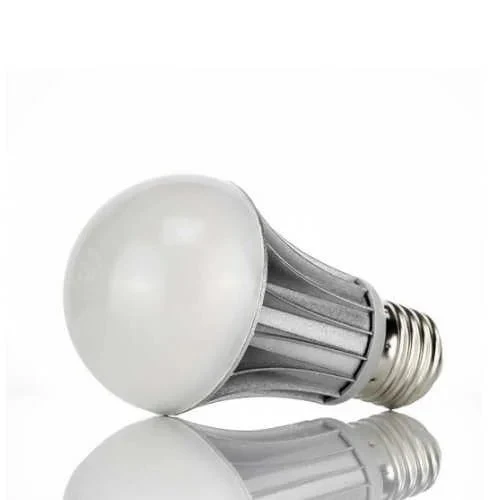 5,7W Smd LED E27 305lm 3000°k – 5.7 W dimmbar
