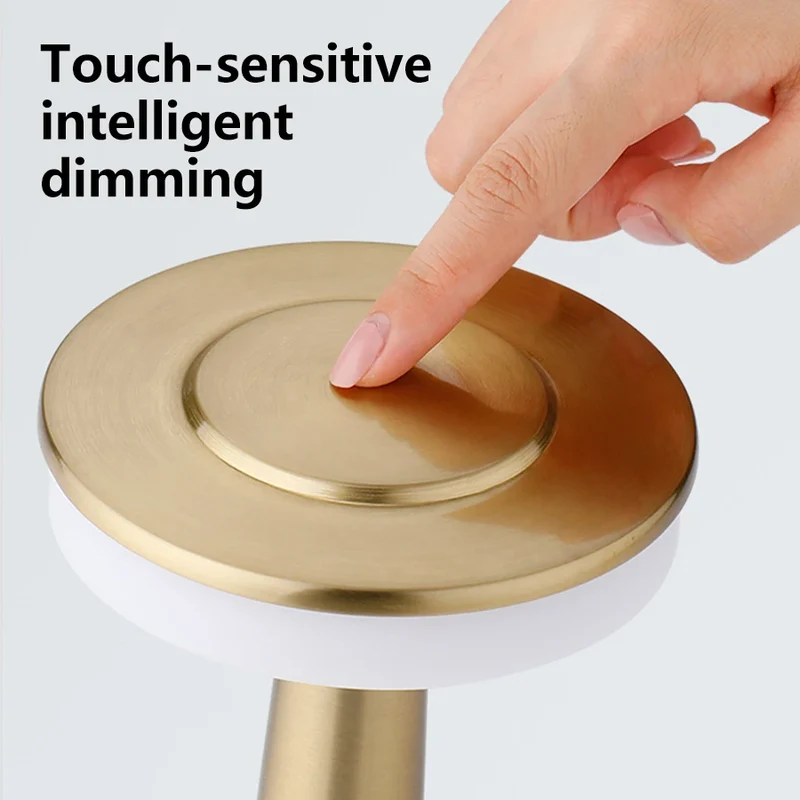 Goldgerahmte Akku-Tischlampe aus Eisen für Restaurant und Wohnzimmer dimmbar