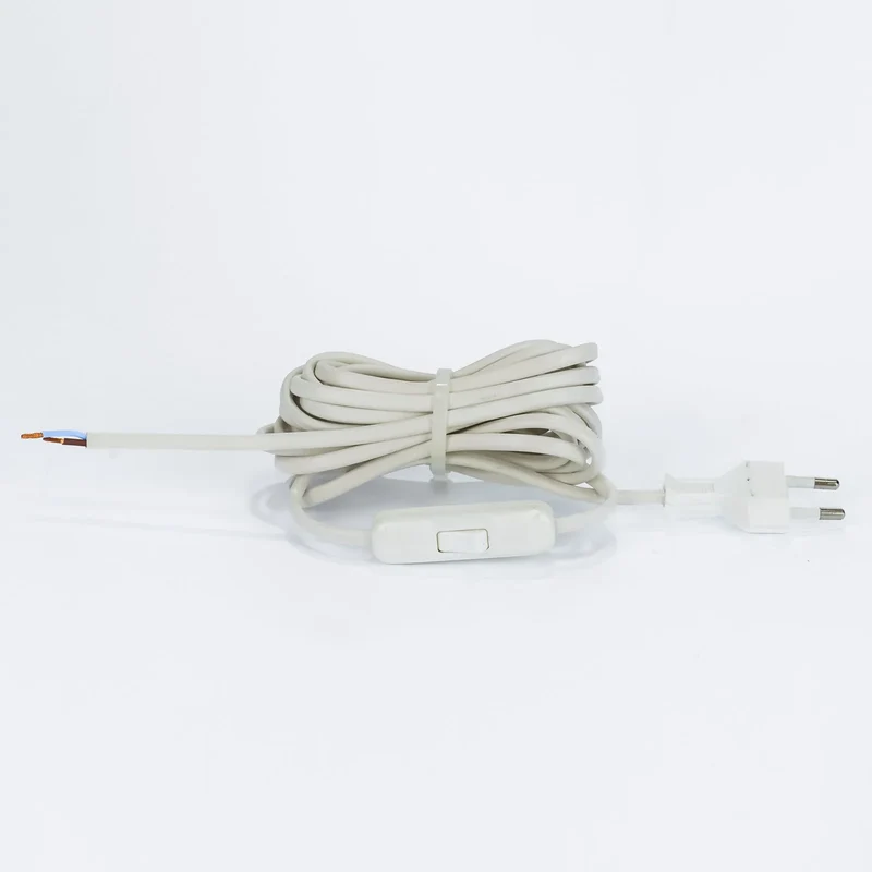 Euro Anschlussleitung 4m Weiß – Kabel mit Eurostecker & Zwischenschalter – 2x0,75mm²