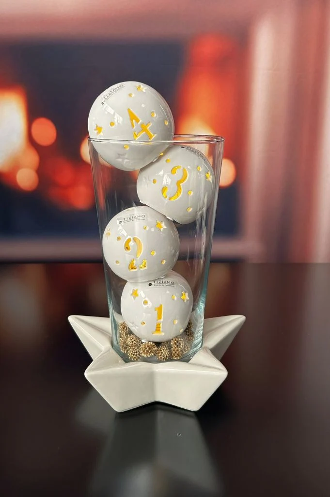 4er Set Adventskugel Canzo LED im Geschenkkarton