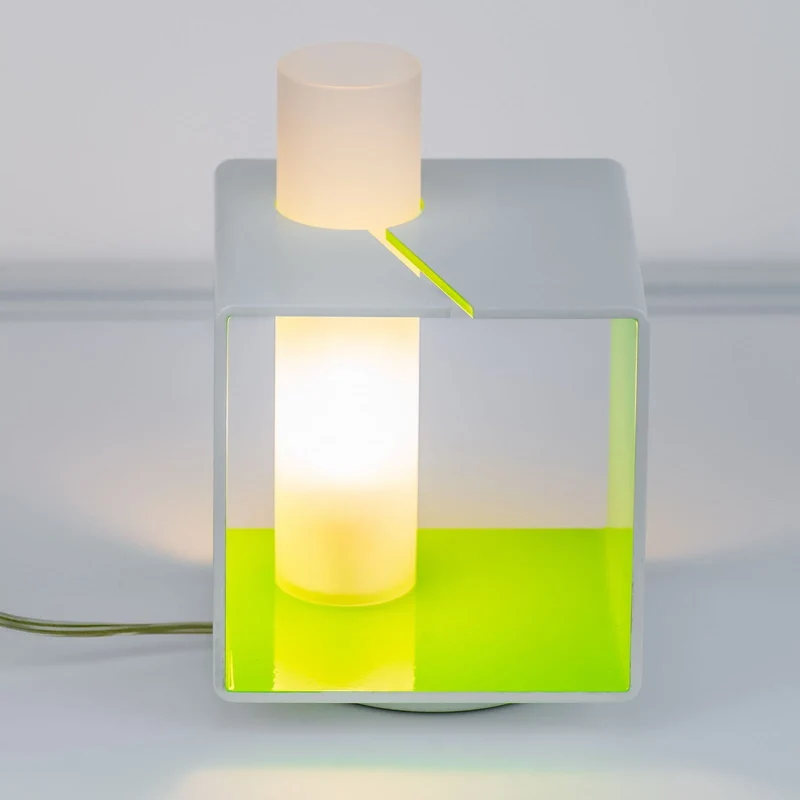 RELCO Glas-Tischlampe eckig – Grün/Weiß satiniert, dimmbar, G9, 20,5 cm