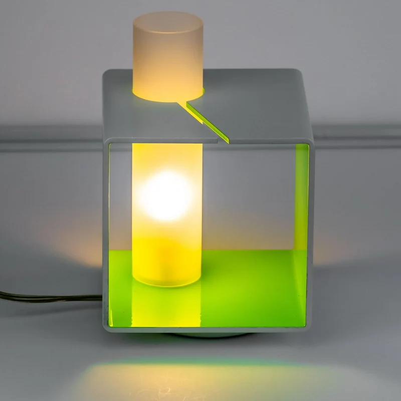RELCO Glas-Tischlampe eckig – Grün/Weiß satiniert, dimmbar, G9, 20,5 cm