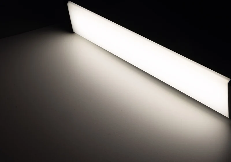 LED Unterbauleuchte weiß mit USB A+C PD, 60cm, Neutralweiß und warmweiß